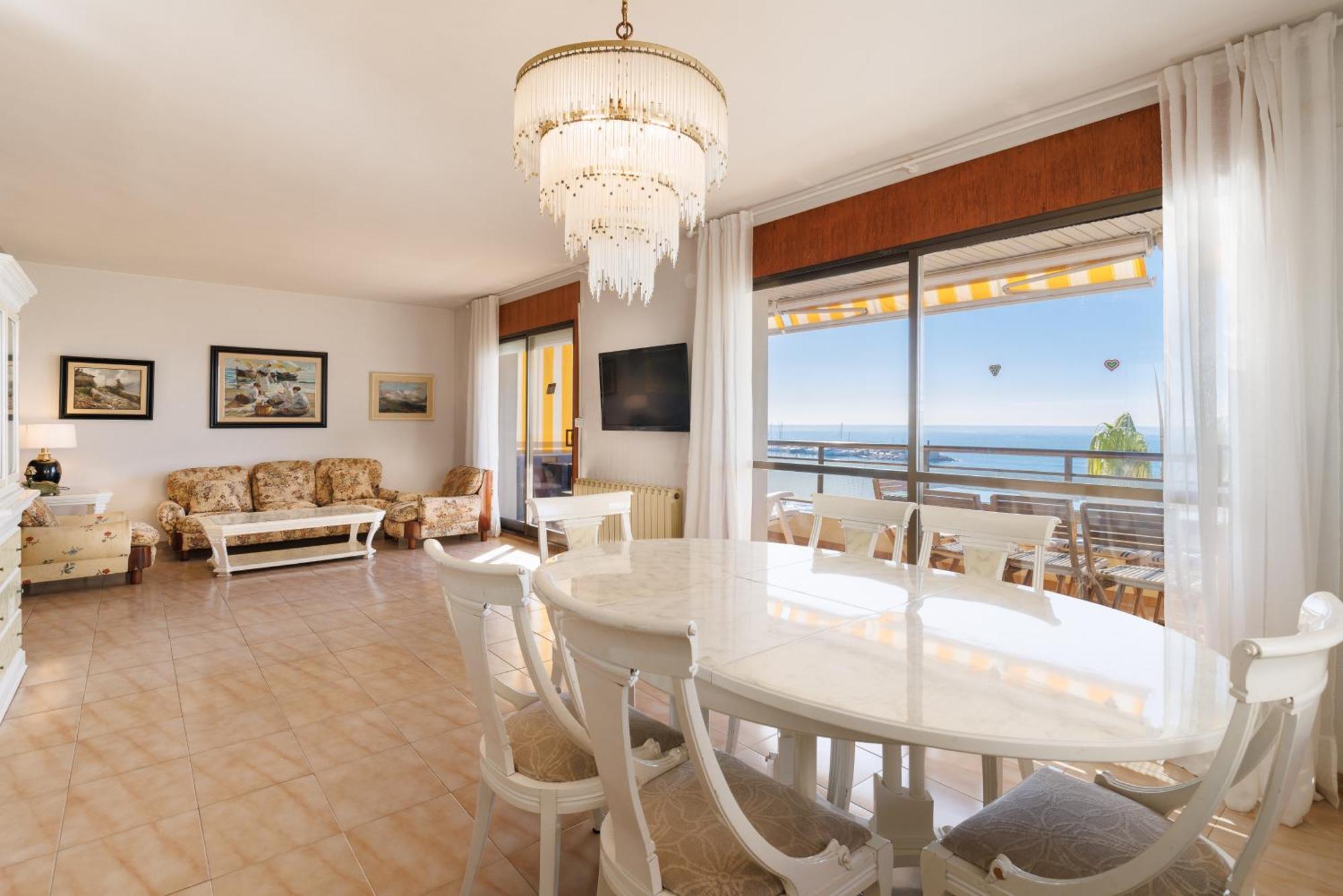 Apartamento Para 8 Sobre El Mar Apartment Salou Exterior photo
